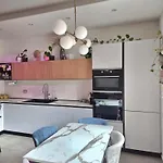 Flat Isola - New Opening * Milán