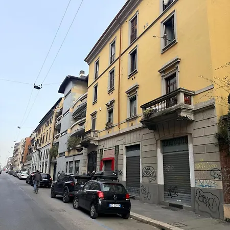 Flat Isola - New Opening Appartement *