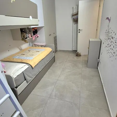 Flat Isola - New Opening Daire